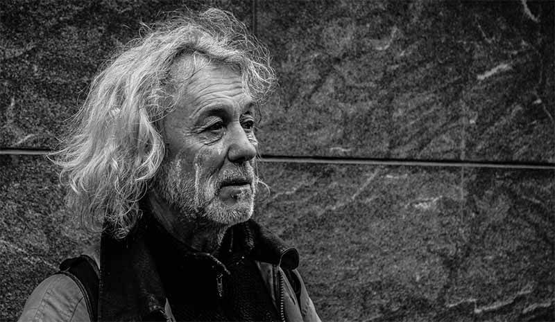 Join with us, a 501c3 non-profit, in saving people from the streets.